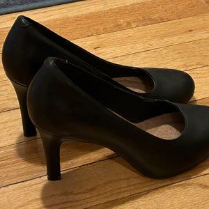 Clarks Heavenly Star Black Leather Shoes Size 7
